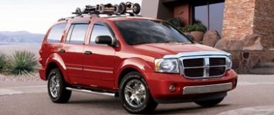 Lovin, ca un rapper american: Si-a tras un Dodge de 100.000 de euro!