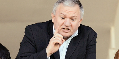 Porumboiu: Serea a venit cu TEMA facuta. Mircea Sandu nu e strain