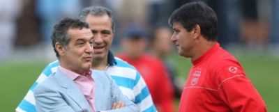 Propunere SOC! Becali: Am sa vorbesc cu galeria sa propuna ei antrenor!