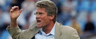 Boloni joaca cu CAP! Vezi super faze lucrate de el la antrenament, reusite si pe teren! Ar fi bun la nationala?