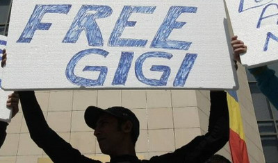 Balada de parnaie RELOADED! Fanii Stelei : Vrem o unitate, vrem un stadion, Sa strige Fri Gigi, toti pentru patron!