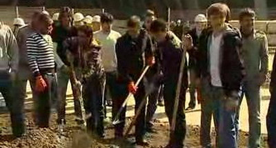 Favorit la nationala, Lucescu s-a apucat de gradinarit!