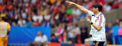 Lucescu, Hagi, Boloni sau Rednic! Pe cine vrei de joi la nationala?