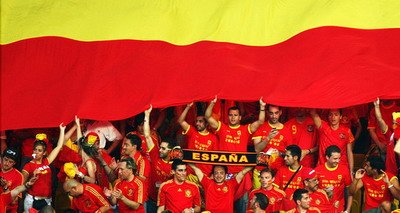 Spania, campioana Europei, are un nou IMN! Tu ce le-ai canta lui Mutu si Chivu?