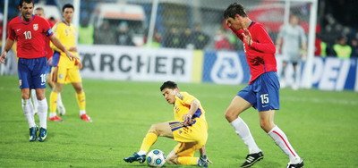 Si ei au probleme: Dragovici, rateaza Romania, capitanul Pogatetz, dureri la coapsa!