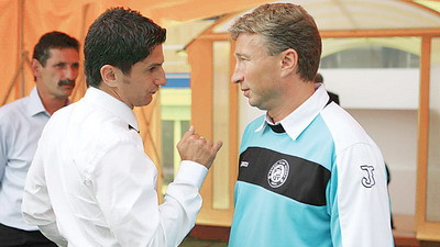 Dan Petrescu sau Razvan Lucescu il pot inlocui pe Piturca!