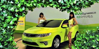 Kia prezinta masina electrica: Forte LPI hybrid!