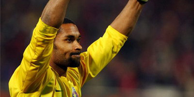 Zapata nu trebuie tinut pe banca