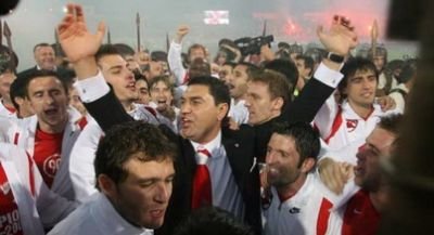 Berbecuti la protap pentru dinamovisti! Vezi aici cum vor fi rasplatiti daca vor lua titlul!