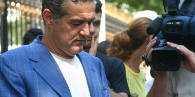 Gigi Becali: Imi voi recupera cei 1,7 milioane de euro retinuti de DNA!