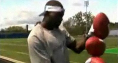 VIDEO / Cei mai TARI fotbalisti americani ne arata ce pot!