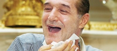 Dezvaluirile lui Gigi: Cum a vrut Borcea sa-l convinga sa umble la arbitri ca sa ia titlul in fata lui CFR