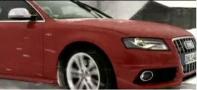 VIDEO / Vezi un Audi S4, care ia bataie de la un schior!