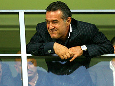 Becali: Dupa Steaua, vin Timisoara si Craiova. Dinamo are 230 de suporteri! :)