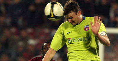 Steaua n-are echipa de Europa! Lupta pentru titlu se da intre Steaua si Dinamo! TU CE CREZI?