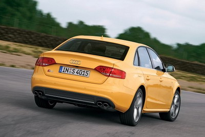 Audi S4 - test in Spania: S4 centimetri!