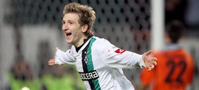 Marko Marin, noul Messi, este neamt si este dorit de Barca si Real! VEZI UN SUPER CLIP: