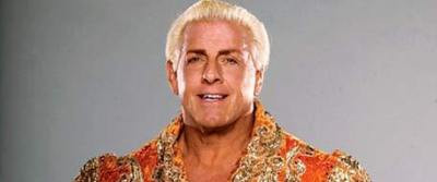 Esti fan Command and Conquer? Vezi cum ii face Ric Flair reclama