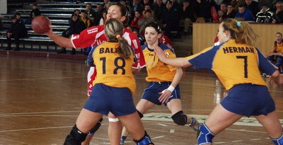 Galatiul s-a calificat dramatic in sferturile Cupei Cupelor! Galati 29-24 Aquaticum Debrecen