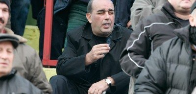 Padureanu tradat? Gigi, n-am ce sa fac, e porcul asta batran bagat!