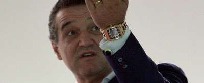 Daca Dinamo si CFR vor depinde de Steaua la titlu, Dinamo castiga!