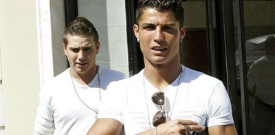 Batalia regilor: Hagi si Ronaldo, nascuti in aceeasi zi! Cine este mai bun?