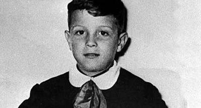 Exercitiu de imaginatie: cine este antrenorul din imagine!?