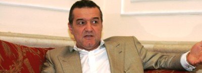 Gigi nu are remuscari: Cu Elton ai un om in minus pe teren.L-am dat sa scap de el
