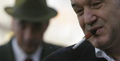 Am bani pana la 1 ianuarie 2010, poate vand 50% din actiunile de la Steaua!