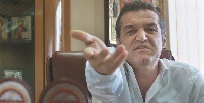 Becali: Am luat 1 milion de la Olaroiu pentru o combinatie, nu pentru transferuri!