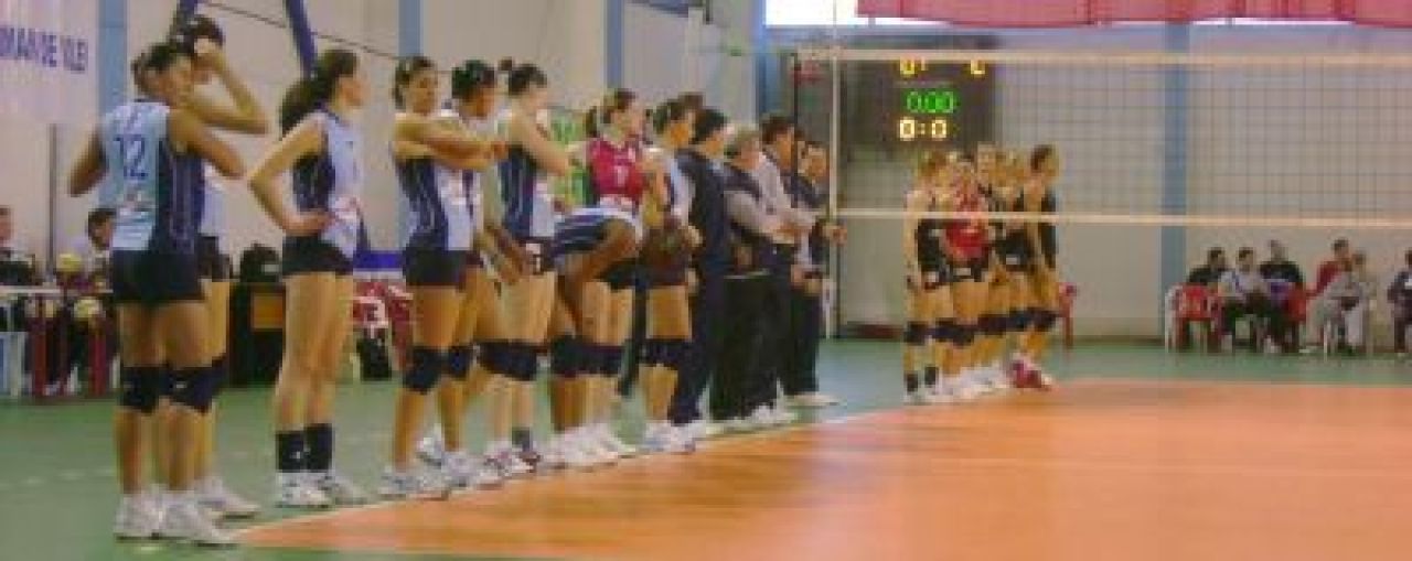 ACUM: Volei Cupa Challenge: Dinamo - Vini Monteschiavo, la Sport.ro_1