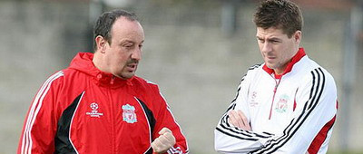 Benitez, atac dur la Manchester: Ferguson ucide arbitrii!