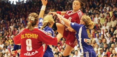 Show total si calificarea e aproape: Oltchim 30-19 Lada Togliatti! Gavrilescu: Suntem departe de calificare!