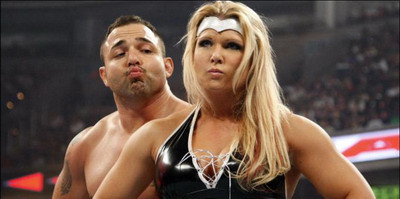 Voteaza cel mai HOT cuplu din wrestling in 2008!