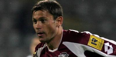 Perja: La Rapid, daca ai pile primesti bani, daca nu stai si astepti!