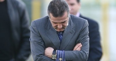 Becali, scandal cu suporterii: "Cei care ma injura, sunt drogati"