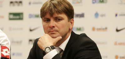 Explicatia data de Iancu pentru demiterea lui Uhrin nu stiu cat e de reala!