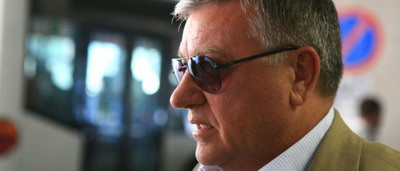 Mircea Sandu ii face boschetari pe Torje Co.!