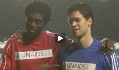 VIDEO: Ballack si Adebayor sunt coechipieri in lupta anti-SIDA! VEZI UN CLIP TARE: