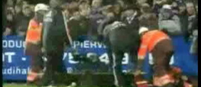 Cosmar: Portarul lui Anderlecht si-a rupt piciorul, doi dinti si a fost scapat de pe targa!