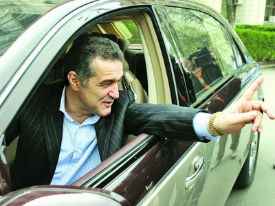 Gigi Becali lupta sa recupereze cei 1.7 milioane de euro sechestrati la Cluj!