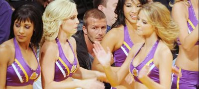 Nu mai vrea Victoria! Becks prins iar in offside!