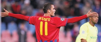 Fanii Stelei au decis: Arthuro cel mai prost transfer! Ilie: Arthuro a venit la Steaua nepregatit fizic!