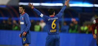 Ienei: Lyon nu e asa tare. Radoi sa joace la mijloc Tu ce crezi?