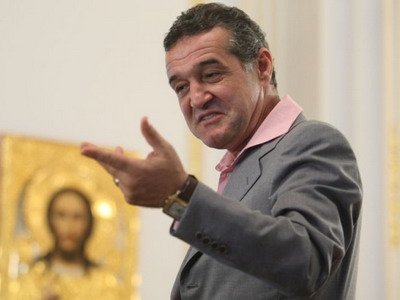 Becali: Sunt gata sa dau 4-5 milioane pe atacanti in iarna!