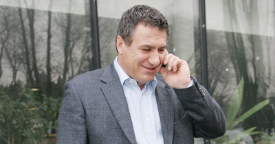 V. Becali: E o comanda de sus, un circ facut degeaba!