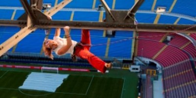 CATWOMAN Lady Geco a escaladat stadionul San Siro!
