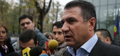 Victor Becali: Lui Mourinho nu i se pare normal ca Mutu sa plateasca 17 milioane de euro!