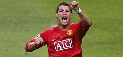 C.Ronaldo si Messi, razboi on-line pentru Balonul de Aur!