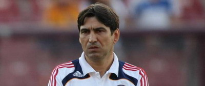 Piturca: Mutu are probleme la genunchi, Contra nu va fi titular!